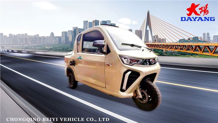 Closed cab tricycle pickup truck strong